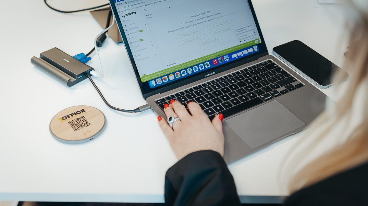 The Guide to Successfully Applying for a Business Bank Account